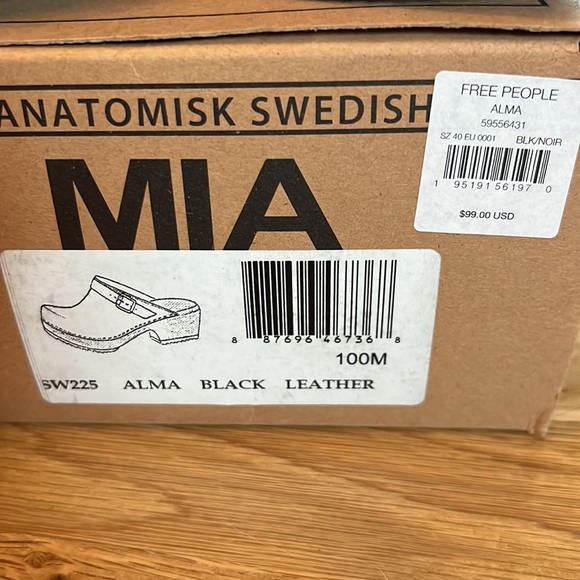 MIA “Alma” Clogs 40/10 - Picture 6 of 10